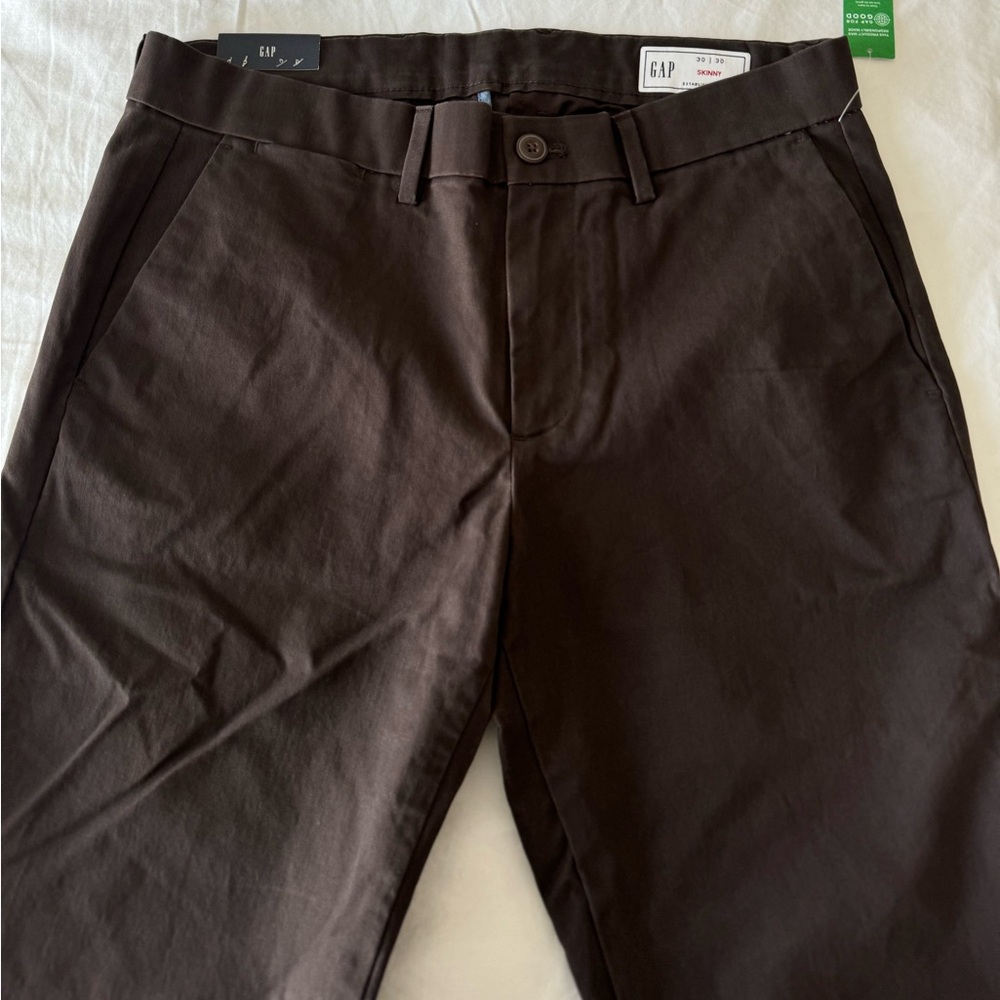 Men’s Dark Brown Skinny Modern Khakis